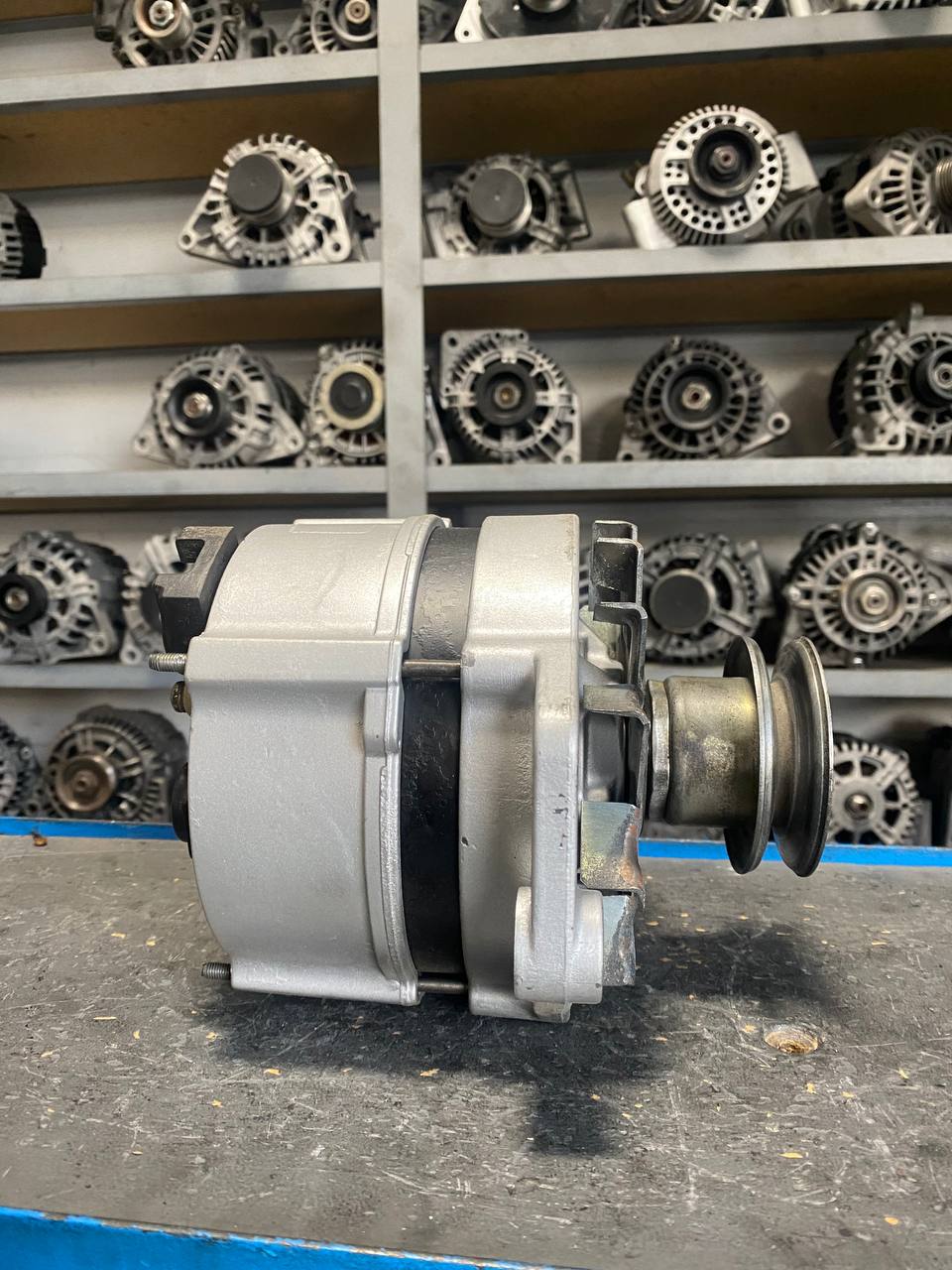 Генератор CA320 на VW Golf, Jetta, LT,Passat, Transporter