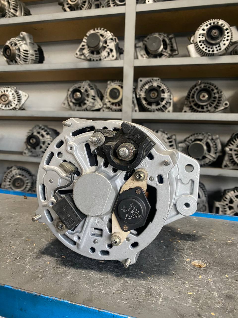 Генератор CA320 на VW Golf, Jetta, LT,Passat, Transporter